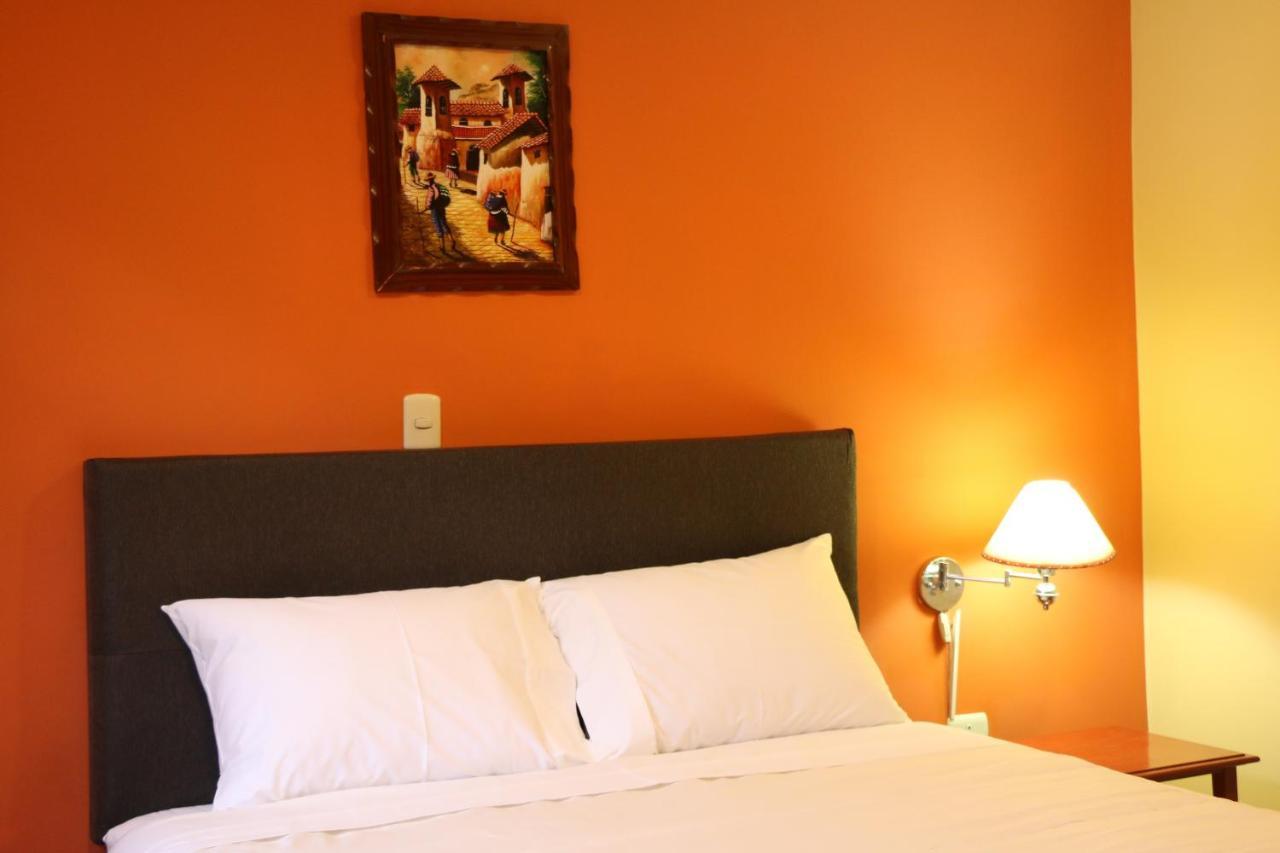 Hotel Rupaq Ollantaytambo Kültér fotó